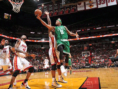 nba湖人vs太阳_nba湖人vs太阳全场录像_免费观看nba湖人vs太阳精彩比赛视频[尼克斯直播]